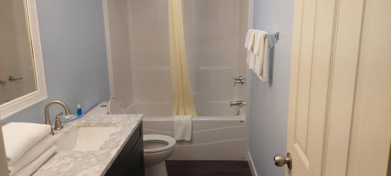 Rodeway Inn Kalkaska Εξωτερικό φωτογραφία