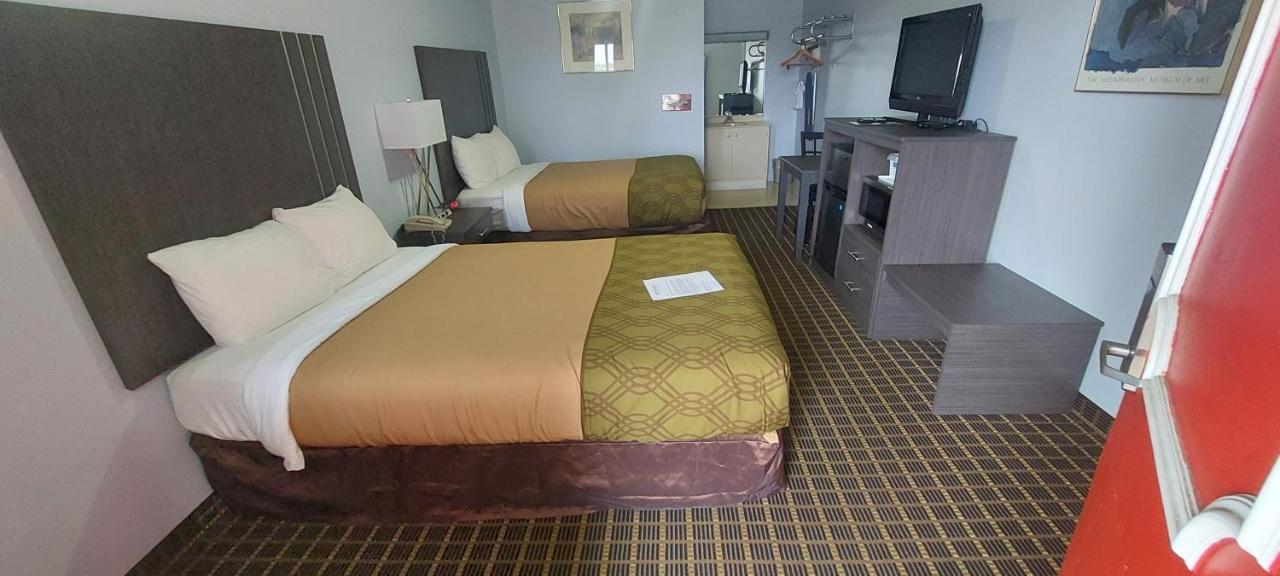 Rodeway Inn Kalkaska Εξωτερικό φωτογραφία