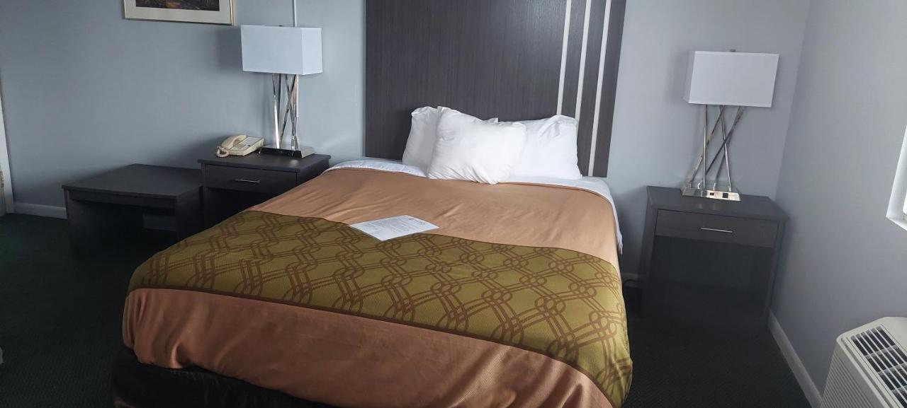 Rodeway Inn Kalkaska Εξωτερικό φωτογραφία