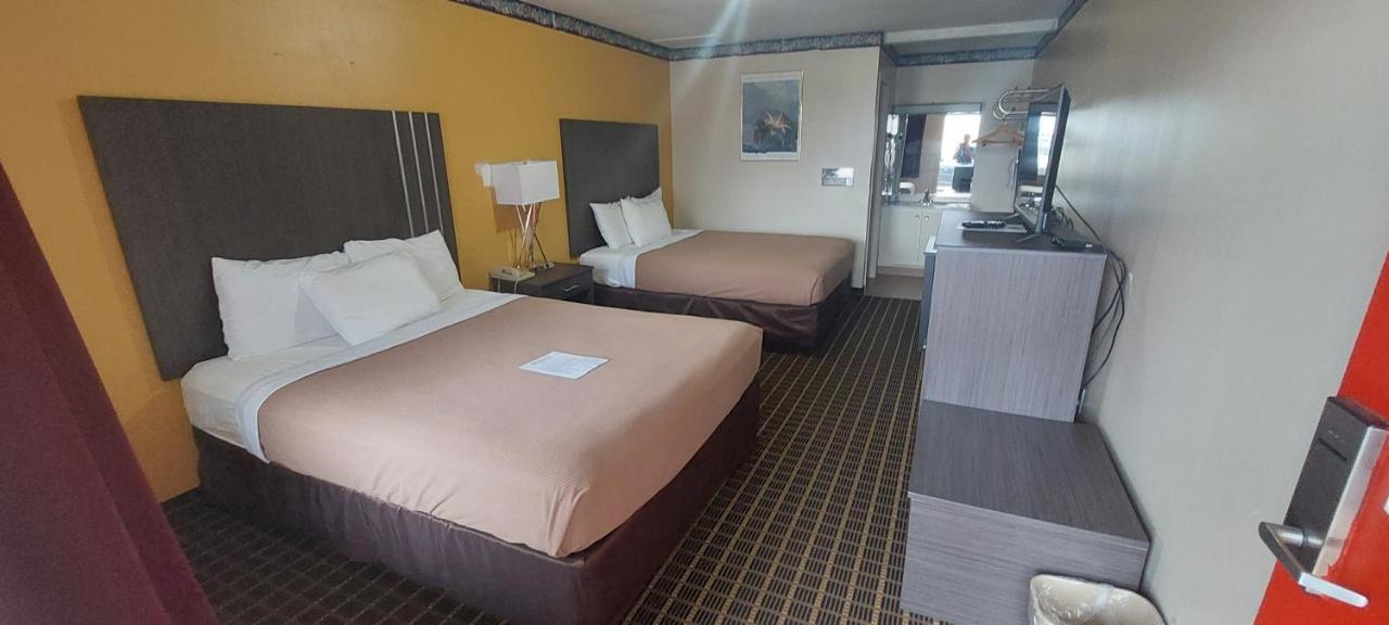 Rodeway Inn Kalkaska Εξωτερικό φωτογραφία